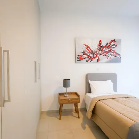 Azure Vista بروتاراس