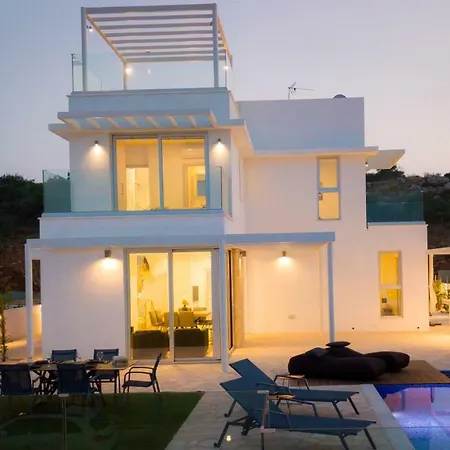 Villa Azure Vista *