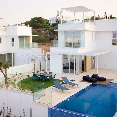 Villa Azure Vista